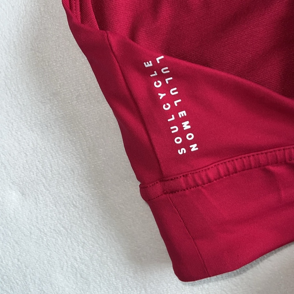 Lululemon Ride & Reflect Bra *lululemon X SoulCycle
Ruby Red - Picture 7 of 10